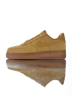 耐克Nike Air Force 1 Low 07 LV8 采用丝光翻毛材质 内置全掌air sole气垫 耐克空军一号低帮经典百搭休闲运动板鞋 翻毛麦黄焦糖