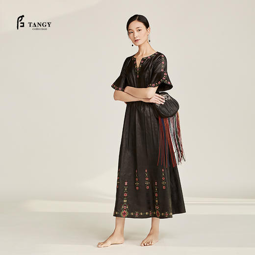 TANGY Collection天意莨绸重工绣花礼服裙 商品图1