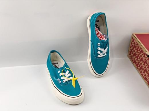 硫化工艺高端支线量产，范斯万斯Vans Authentic 44 DX安娜海姆5孔埃拉低帮系带复古帆布休闲运动板鞋“帆布芥末绿” 工艺：硫化1:1（重量1:1、真标、原钢印、材质标、鞋型标、合格证） 商品图2