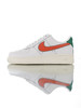 耐克Nike Air Force 1 '07 LV8 美剧怪奇物语限定 原模具开发打造 采用荔枝纹移膜皮革材质 内置全掌air sole气垫 空军一号板鞋 皮革白深绿桔红校徽 商品缩略图0
