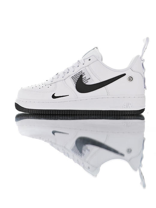 耐克Nike Air Force 1 ´07 Low Premium 采用荔枝纹牛皮革 内置全掌air sole气垫 空军一号经典百搭休闲运动板鞋 黑银光绿骚粉黑白黑双钩 商品图3