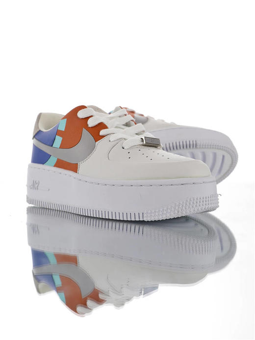 耐克Nike WMNS Air Force 1 Sage Low LX  空军一号女神板鞋拼接胭脂粉紫玉兰银拼接米白浅棕玉宝蓝拼接米白紫粉绿黄拼接米白浅黄兰红紫拼接米白浅粉黑蓝红拼接卡其浅兰紫粉 商品图3