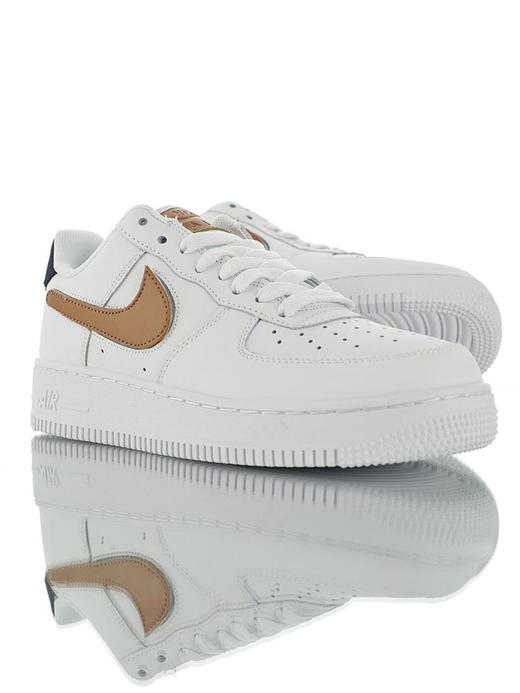 耐克Nike Air Force 1 07 LV8 全新换钩 采用硬质头层牛皮革 内置全掌air sole气垫 耐克空军一号经典百搭休闲运动板鞋 商品图1