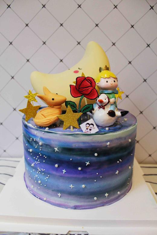 ins 小王子 星空 玫瑰  （狐狸为翻糖制作 ）提前一天预定 儿童 复古
下单前请仔细阅读商品详情 如需增加或修改文字请下单备注 商品图1