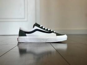 VANS STYLE 36 新款白橘拼色 橘子汽水板鞋、权志龙短头 绿色黑条 蓝色黑条  红色绿条 官方货号：VN0A3DZ3VXY  尺码：35--44  工艺：硫化1:1