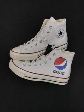 匡威百事可乐 Converse x Pepsi重磅联名  Chuck Taylor 1970S标志字母印花帆布鞋男女情侣板鞋，黑色 白色 高帮百搭真标硫化帆布板鞋。