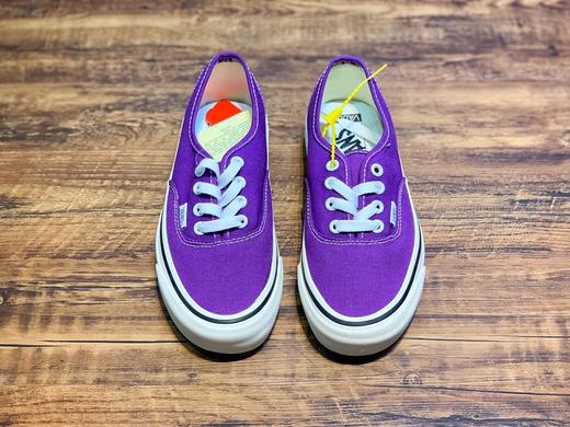 Vans Authentic 安纳海姆系列 夏日小清新帆布硫化板鞋  尺码：35  36 36.5 37 38 38.5 39 40 40.5 41 42 42.5 43 44 商品图7