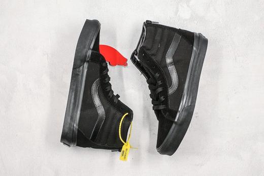Vans Old Skool 黑武士 拉链黑武士 余文乐 黑色亚光面打造整体鞋身黑武士的风格极具辨识度  Size：35 --44 商品图5