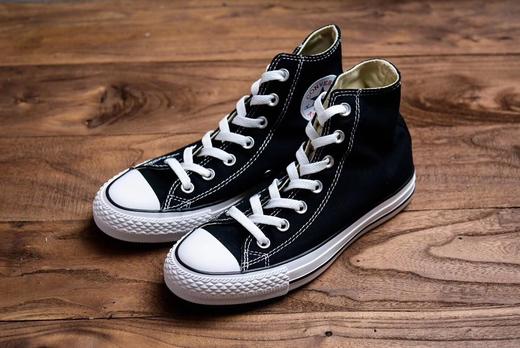 【致敬经典】Converse匡威 Chuck Taylor经典常青款升级蓝底真标 帆布硫化鞋 原盒 正确版型 原底原面 蓝色 黑色 白色 红色 黑色 低帮 高帮【偏大一码】码数：35--44 商品图2