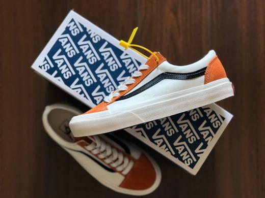 VANS STYLE 36 新款白橘拼色 橘子汽水板鞋、权志龙短头 绿色黑条 蓝色黑条  红色绿条 官方货号：VN0A3DZ3VXY  尺码：35--44  工艺：硫化1:1 商品图3