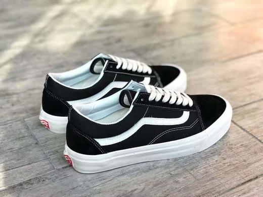 VANS VAULT OG OLD SKOOL LX经典 高端支线版本，进口麂皮 ，及夹布围条版本，原楦，蓝盒高端版本，原工艺：硫化1:1码数35-44(含半码）官方货号VN0A36C8N8K 商品图0