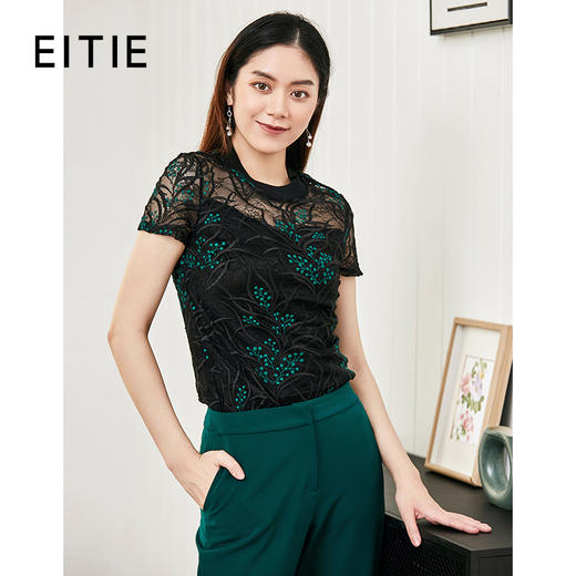 EITIE爱特爱品牌女装秋款镂空钩花黑色蕾丝衫时尚短袖小上衣5813521 商品图0