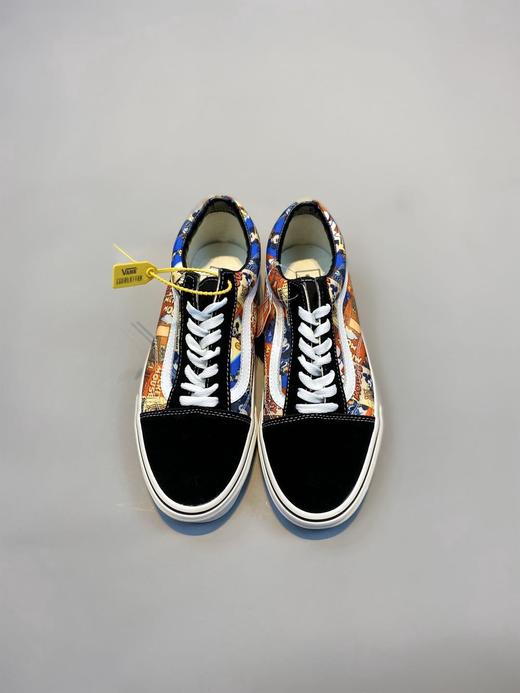 Vans/范斯 亚洲限定联名 Disney MICKEY MOUSE 米奇90周年纪念款 高帮 低帮 男女板鞋情侣帆布鞋。 码数：35-44 商品图5