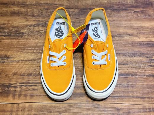 Vans Authentic 安纳海姆系列 夏日小清新帆布硫化板鞋  尺码：35  36 36.5 37 38 38.5 39 40 40.5 41 42 42.5 43 44 商品图13