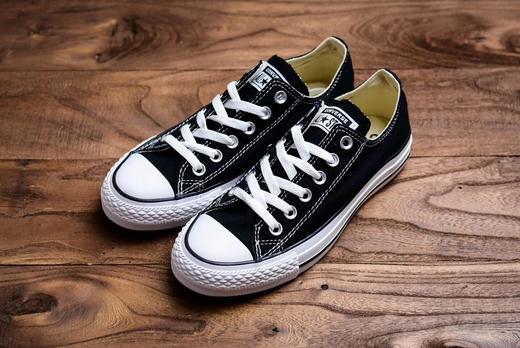 【致敬经典】Converse匡威 Chuck Taylor经典常青款升级蓝底真标 帆布硫化鞋 原盒 正确版型 原底原面 蓝色 黑色 白色 红色 黑色 低帮 高帮【偏大一码】码数：35--44 商品图3