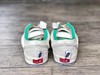 独创解构风格 Vans Vault Old Skool Cap LX  棋盘格 黑色 灰色解构低帮硫化板鞋新一代系列 2019年Vans革旧创新之作！夸张大胆到极致的解构主义。 Size：35--44 商品缩略图4