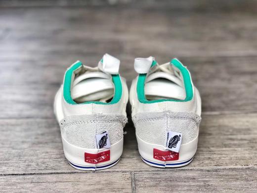 独创解构风格 Vans Vault Old Skool Cap LX  棋盘格 黑色 灰色解构低帮硫化板鞋新一代系列 2019年Vans革旧创新之作！夸张大胆到极致的解构主义。 Size：35--44 商品图4