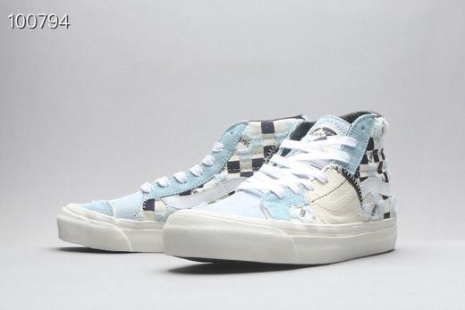 Vans 范斯 SK8-Hi Bricolage LX新一代解构拼接刺绣高帮 不仅在材质用料上更为高级 在设计方面独具个性 特别的设计以及高工艺的刺绣补丁使得制作耗时较长 黑灰 白蓝 白色 粉色 灰色 商品图3