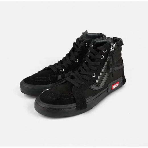 新一代解构Vans Vault Sk8-Hi Cap LX 解构主义高帮帆布板鞋 棋盘格 灰格子 白格子 蓝格子 质感十足的翻毛皮、拉链设计、粗犷的走线，都颇具辨识度  Size：40--44 商品图4