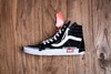 新一代解构Vans Vault Sk8-Hi Cap LX 有着质感十足的翻毛皮、拉链设计、粗犷的走线，都颇具辨识度 蓝色 白色 黑色 灰色 紫色 紫粉 商品缩略图4