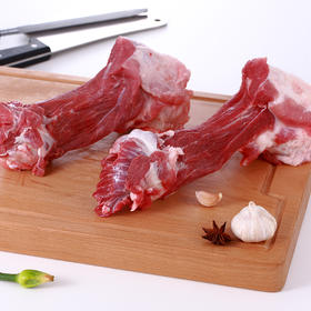 PY苏食带肉后筒骨650克/根