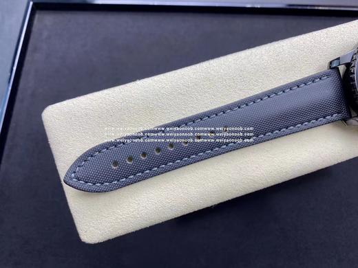 ZF ★素黑沉稳 自有锋芒 宝珀五十噚 50寻 黑武士型号 5015-11C30-52自动机械腕表终极版发售～ 活动：预定附送一副胶表带扣。45mm中大尺寸手感，进口316L 精钢打磨经抛光处理，腕表 商品图2