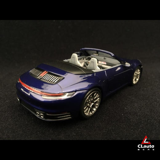911(992) Carrera 4S Cabriolet 1:43汽车模型 商品图3