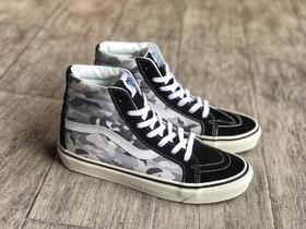 万斯高帮系列Vans Sk8-Hi 官方同步发售 安纳海姆系列在Vans支线里销量名列前茅 日系迷彩元素更是整款的亮点 35--44