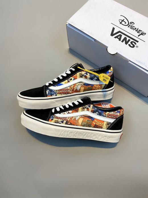 Vans/范斯 亚洲限定联名 Disney MICKEY MOUSE 米奇90周年纪念款高低帮男女板鞋情侣帆布鞋。  码数：35-44（偶数带半码）  工艺：硫化1:1 商品图7