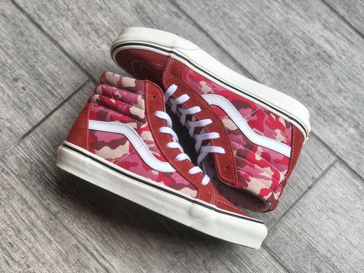 万斯高帮系列Vans Sk8-Hi 官方同步发售 安纳海姆系列在Vans支线里销量名列前茅 日系迷彩元素更是整款的亮点 35--44 商品图3