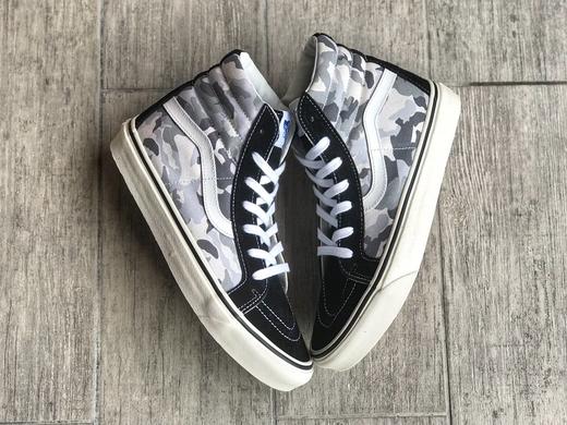 万斯高帮系列Vans Sk8-Hi 官方同步发售 安纳海姆系列在Vans支线里销量名列前茅 日系迷彩元素更是整款的亮点 35--44 商品图1