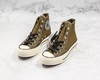 Converse 1970s CTAS全新系列采用热门色荧光橘、橄榄绿、帝王紫、三色，搭配撞色黑色鞋带，最具特色的内腰3m反光标，光线带来震撼的视觉冲击。  🌵Size：35-44 商品缩略图3