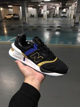 New Balance 997 新百伦美产，百搭复古慢跑鞋