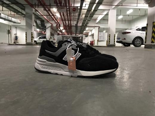 New Balance 新百伦 CM997HPL 复古休闲跑步鞋 EVA缓震中底高级猪八材质 商品图3