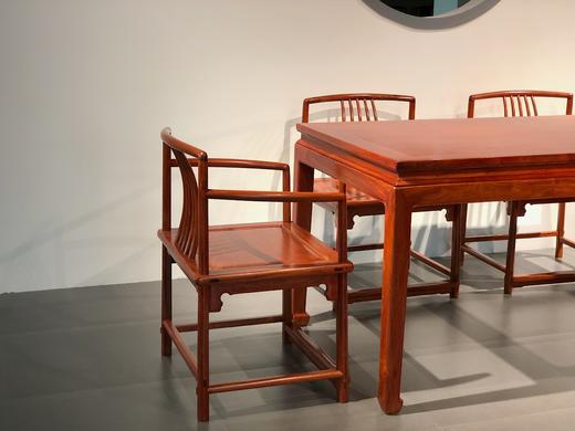 红桥红  家具严选  缅甸花梨(大果紫檀）  【176 五梳背椅 马蹄腿茶桌 七件套] 商品图2