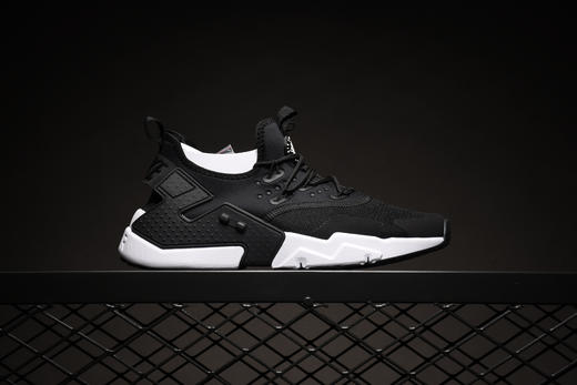 耐克华莱士六代Nike Air Huarache 网面跑步鞋 商品图1
