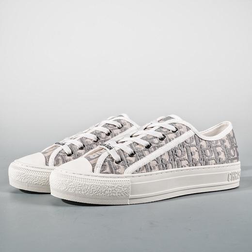 市面唯一3D电绣版本  Dior 迪奥20S 春季走秀爆款 全网热销中   Size 35--40 商品图1