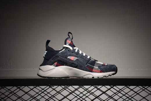 耐克Nike Air Huarache Run Premium 4代华莱士复古慢跑鞋 商品图1