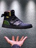 路易威登LV 低帮 高帮 运动靴 镭射黑 镭射白 20年春夏限量版 彩虹尾🌈以彩虹织物包覆鞋后和两侧，展现经典设计的潮流演绎。魔术贴标注路易威登标识 百搭鞋底Size: 35--44 商品缩略图0