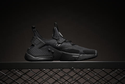 耐克华莱士六代Nike Air Huarache 网面跑步鞋 商品图3
