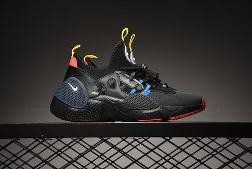 耐克NIKE HUARACHE E.D.G.E. TXT QS 华莱士7代机能跑步鞋 商品图7