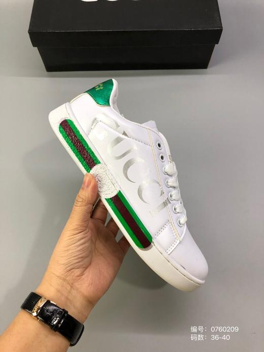 Gucci古奇女鞋小白鞋古驰小蜜蜂休闲运动低帮鞋 鞋码35-40 商品图1