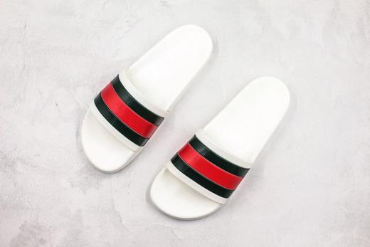 古驰拖鞋 Gucci 古奇 3D印花一字拖鞋 历年经典爆款 夏季时尚潮流爆款 毫无悬念的网红单品 时装周街拍出镜率超高 潮流必备款 百搭 简单易驾驭 高端全套包装  Size：35-45 商品图2