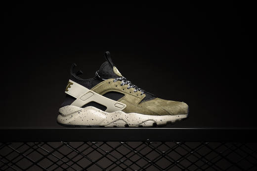 耐克Nike Air Huarache猪巴革材质 华莱士跑步鞋 商品图2