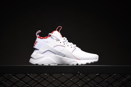 耐克华莱士Nike Air Huarache PU 材质跑步鞋 商品图0