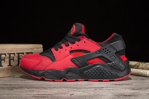 耐克华莱士Nike Air Huarache网面透气跑步鞋 商品图3