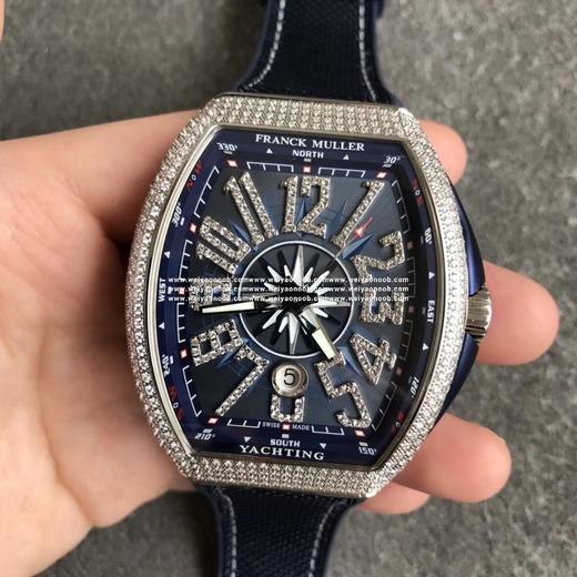 ZF蔚蓝之作——法穆兰MEN'S COLLECTION系列V45游艇腕表优雅、登场。蓝色魅影 扬帆展航！ 【精彩细节】 1.腕表尺寸45毫米。微弧式枕型表壳优雅贴手，表壳由内外八个配件组合一体，精密度 商品图0