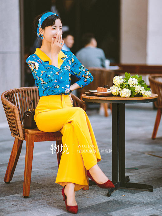 20177 鸢尾花开系列恬雅天丝缎印花上衣 雾境 商品图2