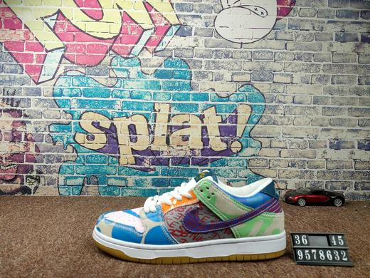 耐克Nike  What The sb Dunk High 鸳鸯 拼接涂鸦 低帮开拓者休闲滑板 商品图0