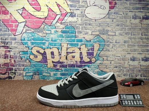 Nike sb Dunk Low J-Pack “Shadow”影子灰整双鞋移植了“Shadow”的配色此次 商品图0